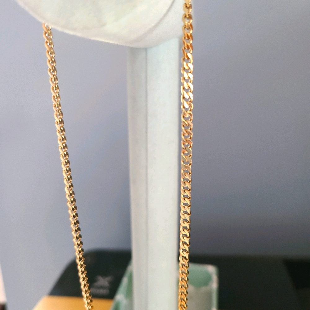 18" gold chain